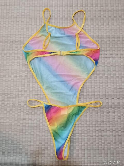 レインボー ストライプ ワンピース水着Sサイズ(US) < 女性ファッション レインボー ストライプ ワンピース水着Sサイズ(US) < 女性ファッションの