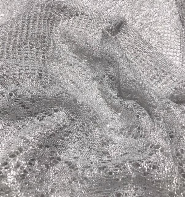 パーティー結婚式キラキラストール〓シルバーラメレース〓美品 < 女性ファッション パーティー結婚式キラキラストール〓シルバーラメレース〓美品 < 女性ファッションの