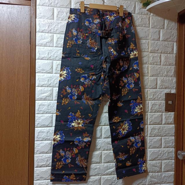 kawai okada★新品★花柄サルエルパンツ/ブラック < 女性ファッション  kawai okada★新品★花柄サルエルパンツ/ブラック < 女性ファッションの