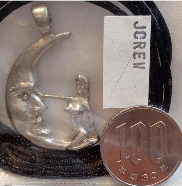 AzureGreen: Crescent Moon Woman pendant < 女性アクセサリー/時計  AzureGreen: Crescent Moon Woman pendant < 女性アクセサリー/時計の