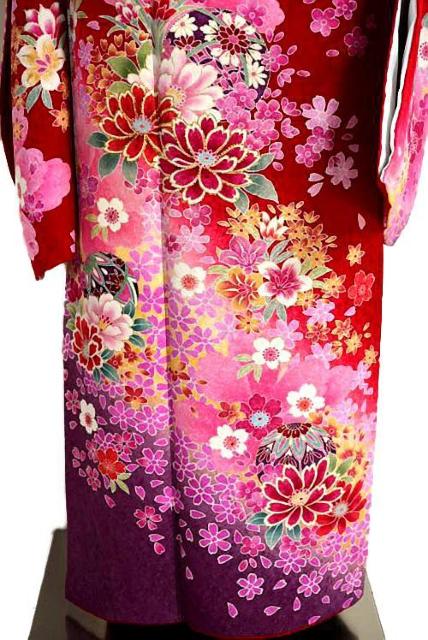 【最高級】新品同様 暈し染め 金彩 金駒シシュウ シシュウ 花手毬文 振袖 身丈170.5cm 裄丈68cm T3401 < 女性ファッション 【最高級】新品同様 暈し染め 金彩 金駒シシュウ シシュウ 花手毬文 振袖 身丈170.5cm 裄丈68cm T3401 < 女性ファッションの