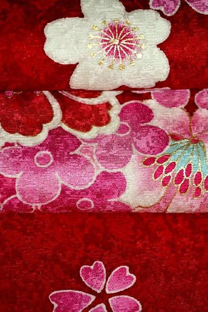 【最高級】新品同様 暈し染め 金彩 金駒シシュウ シシュウ 花手毬文 振袖 身丈170.5cm 裄丈68cm T3401 < 女性ファッション 【最高級】新品同様 暈し染め 金彩 金駒シシュウ シシュウ 花手毬文 振袖 身丈170.5cm 裄丈68cm T3401 < 女性ファッションの