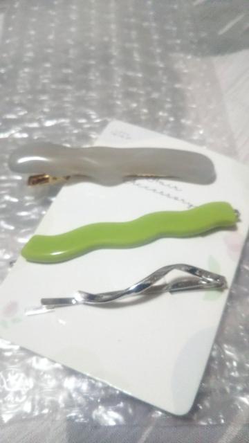 未使用保管品 モダンデザインヘアピン2本+マーブルヘアクリップ 3点セット 送料無料即決 < 女性アクセサリー/時計  未使用保管品 モダンデザインヘアピン2本+マーブルヘアクリップ 3点セット 送料無料即決 < 女性アクセサリー/時計の