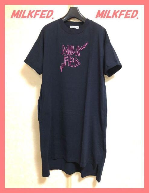 ☆ミルクフェド☆超美品♪ロックロゴ折り返し袖Tシャツワンピース☆紺 < ブランド ☆ミルクフェド☆超美品♪ロックロゴ折り返し袖Tシャツワンピース☆紺 < ブランドの