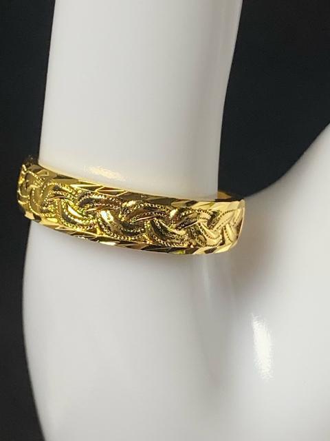 【赤金】和柄 彫金 地金リング 18KGP? 豪華 繊細彫り 指輪 フリーサイズ メンズ レディース ゴールド 美品 < 女性アクセサリー/時計 【赤金】和柄 彫金 地金リング 18KGP? 豪華 繊細彫り 指輪 フリーサイズ メンズ レディース ゴールド 美品 < 女性アクセサリー/時計の