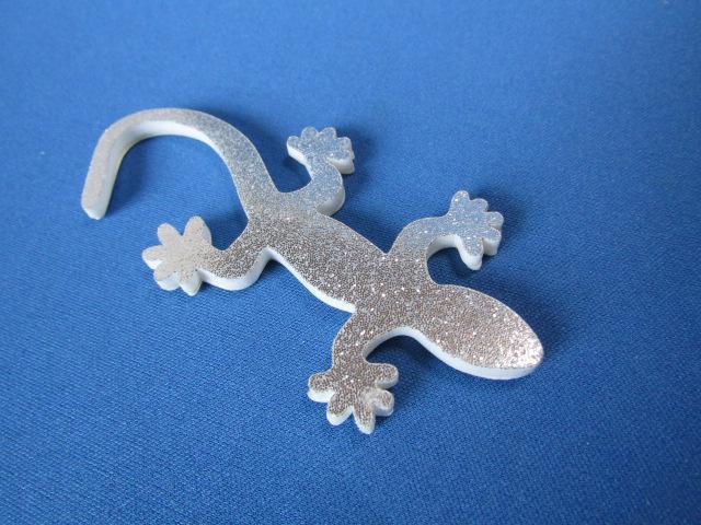 ●Gecko ゲッコー/守宮/ヤモリ! SILVER シルバー ラメ仕様 ABS製エンブレム 新品 < 自動車/バイク ●Gecko ゲッコー/守宮/ヤモリ! SILVER シルバー ラメ仕様 ABS製エンブレム 新品 < 自動車/バイク