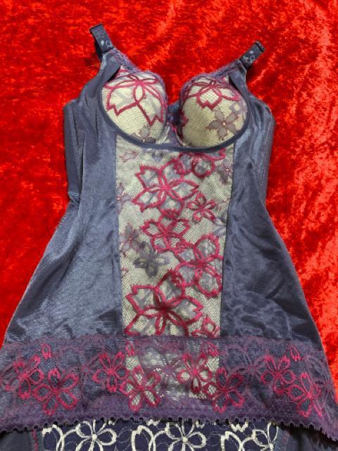 MARUKOアヴァンセサクラボディシェーパー新品 < 女性ファッション  MARUKOアヴァンセサクラボディシェーパー新品  < 女性ファッションの