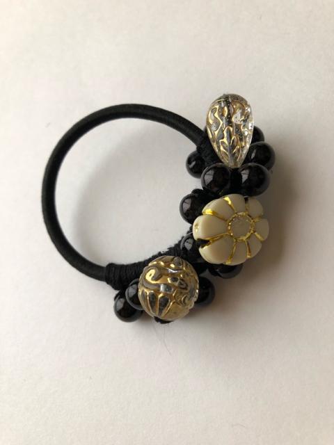 ハンドメイド ヘアゴム キラキラビーズ盛り盛り♪ ブラック < 女性ファッション  ハンドメイド ヘアゴム キラキラビーズ盛り盛り♪ ブラック < 女性ファッションの