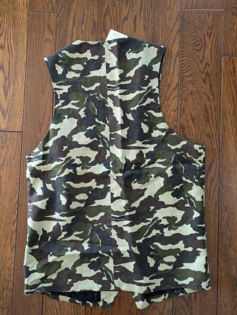 BLACK FLAME ブラックフレーム カモフラ ベスト パンツ < 男性ファッション  BLACK FLAME ブラックフレーム カモフラ ベスト パンツ < 男性ファッションの