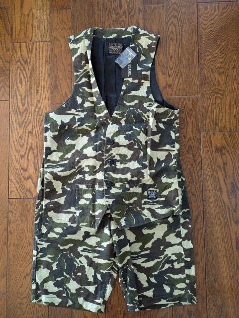 BLACK FLAME ブラックフレーム カモフラ ベスト パンツ < 男性ファッション  BLACK FLAME ブラックフレーム カモフラ ベスト パンツ < 男性ファッションの