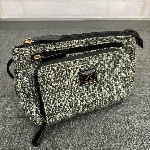 ���� Yuri Kojima �V�����_�[�o�b�O