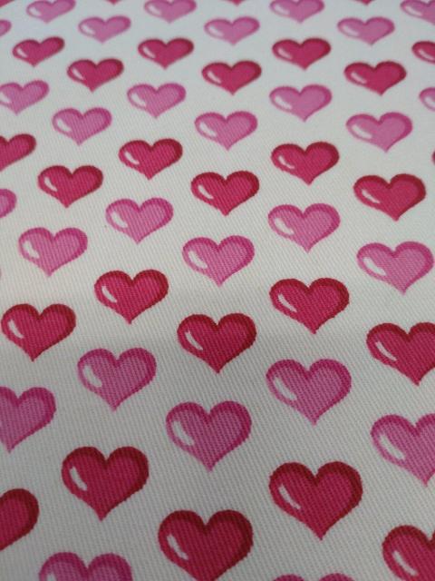 (S32212)約108cm幅×約0.5m・ハート柄・バッグ、インテリア用布地 < ペット/手芸/園芸 (S32212)約108cm幅×約0.5m・ハート柄・バッグ、インテリア用布地 < ペット/手芸/園芸の