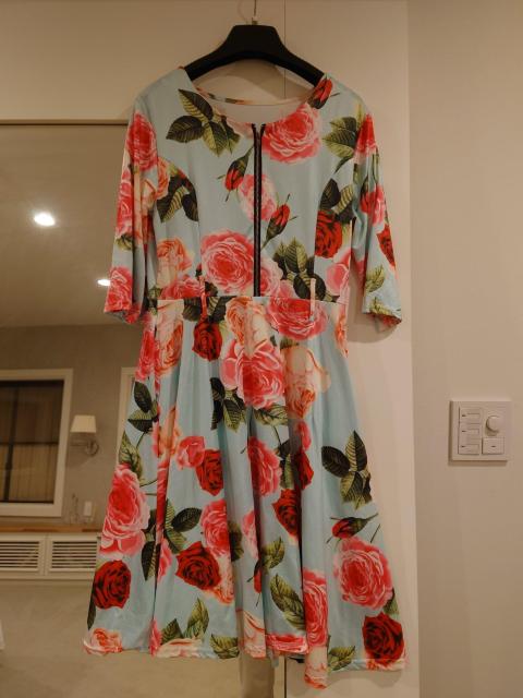 ���F�s���N�ԕ��~�j�����s�[�X�@�M�T�C�Y �� �����t�@�b�V������ 