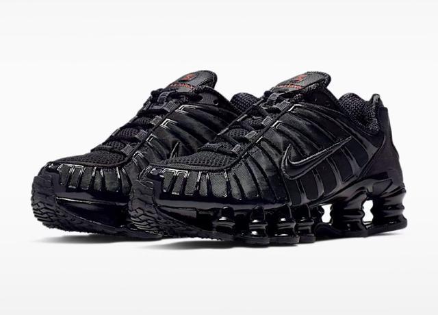 ��NIKE SHOX TL��  �� �u�����h�� 