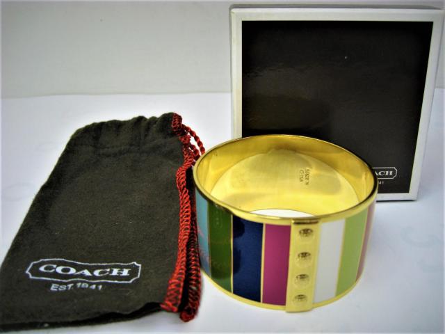 極美品コーチCOACHバングル カラフル + ゴールド幅3.7cm直径6.5cm < ブランド  極美品コーチCOACHバングル カラフル + ゴールド幅3.7cm直径6.5cm < ブランドの