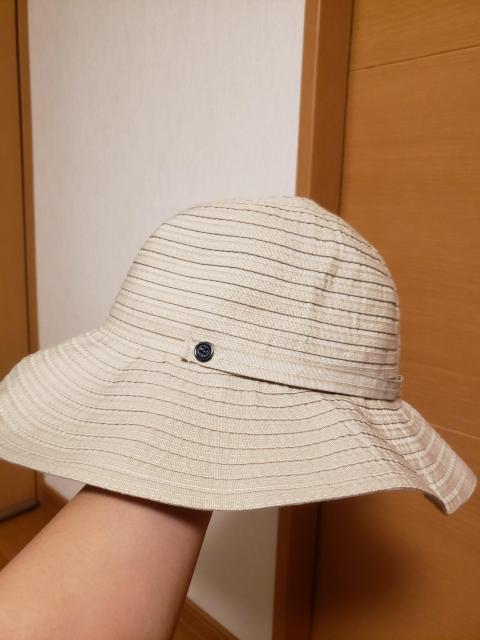 ☆新品未使用☆ベージュ帽子☆56p < 女性ファッション  ☆新品未使用☆ベージュ帽子☆56p < 女性ファッションの