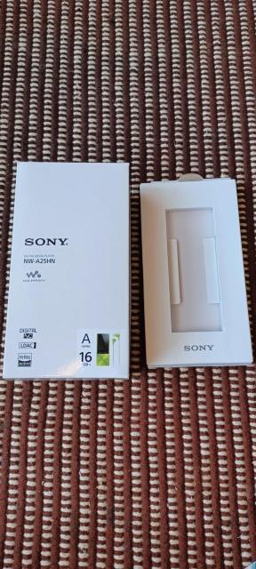A20シリーズ 16GB ライムイエロー NW-A25HN-YM及び専用ケース < PC本体/周辺機器  A20シリーズ 16GB ライムイエロー NW-A25HN-YM及び専用ケース < PC本体/周辺機器の