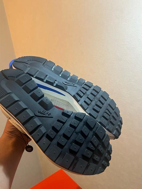 sacai × Nike Vapor Waffle "Royal Fuchsia < ブランド  sacai × Nike Vapor Waffle "Royal Fuchsia < ブランドの