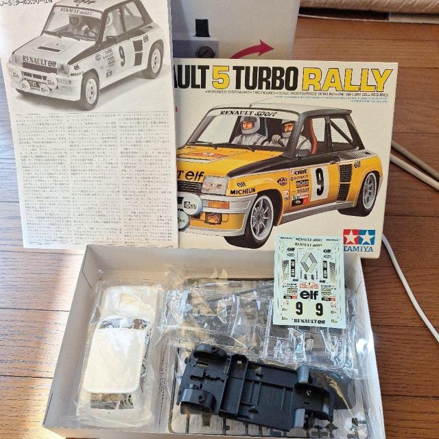 1/24タミヤスポーツカーシリーズNO27ルノー5サンクターボラリー仕様車【モーター付けます。未使用】 < ホビー  1/24タミヤスポーツカーシリーズNO27ルノー5サンクターボラリー仕様車【モーター付けます。未使用】 < ホビーの
