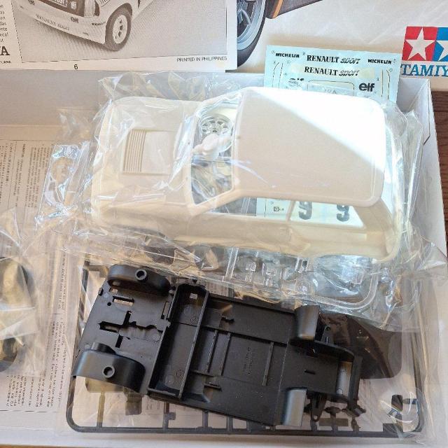 1/24タミヤスポーツカーシリーズNO27ルノー5サンクターボラリー仕様車【モーター付けます。未使用】 < ホビー  1/24タミヤスポーツカーシリーズNO27ルノー5サンクターボラリー仕様車【モーター付けます。未使用】 < ホビーの