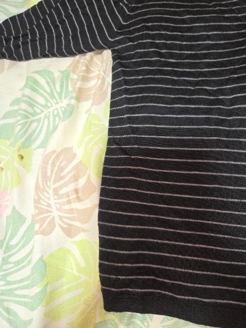 ★新品Vカット横縞ストライプニットセーターL < 男性ファッション  ★新品Vカット横縞ストライプニットセーターL < 男性ファッションの