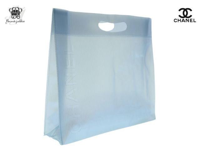 シャネル ハンドバッグ 水着購入時付属品 マチ付き 半透明 ビニールバッグ ロゴ入り CHANEL【鑑定済】 < ブランド  シャネル ハンドバッグ 水着購入時付属品 マチ付き 半透明 ビニールバッグ ロゴ入り CHANEL【鑑定済】  < ブランドの
