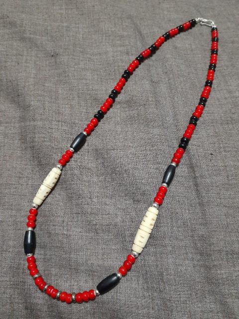 インディアンジュエリー★SLV925★ホワイトハーツ★ボーンビーズ★シルバー925★ビーズネックレス★送料無料★男女兼用 < 女性アクセサリー/時計 インディアンジュエリー★SLV925★ホワイトハーツ★ボーンビーズ★シルバー925★ビーズネックレス★送料無料★男女兼用 < 女性アクセサリー/時計の