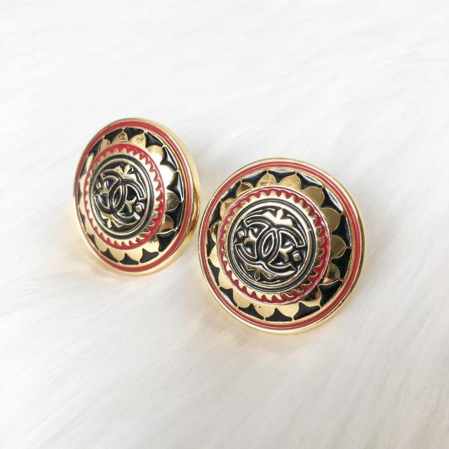 【激レア 入手困難】CHANEL シャネル イヤリング サークルイヤリング ココマーク ヴィンテージ < ブランド 【激レア 入手困難】CHANEL シャネル イヤリング サークルイヤリング ココマーク ヴィンテージ < ブランドの