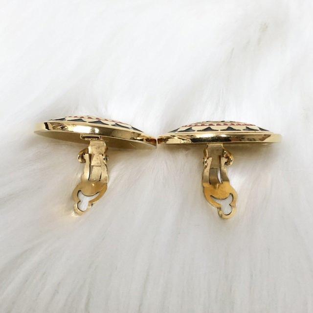 【激レア 入手困難】CHANEL シャネル イヤリング サークルイヤリング ココマーク ヴィンテージ < ブランド 【激レア 入手困難】CHANEL シャネル イヤリング サークルイヤリング ココマーク ヴィンテージ < ブランドの