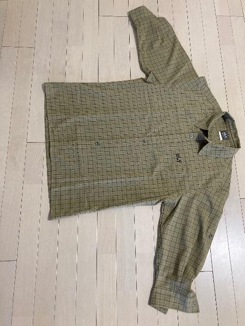 極美品Jack Wolfskin ジャックウルフスキン 半袖 シャツポケット付き刺繍ロゴチェック柄人気高級ブランド大活躍素敵 < 男性ファッション 極美品Jack Wolfskin ジャックウルフスキン 半袖 シャツポケット付き刺繍ロゴチェック柄人気高級ブランド大活躍素敵 < 男性ファッションの