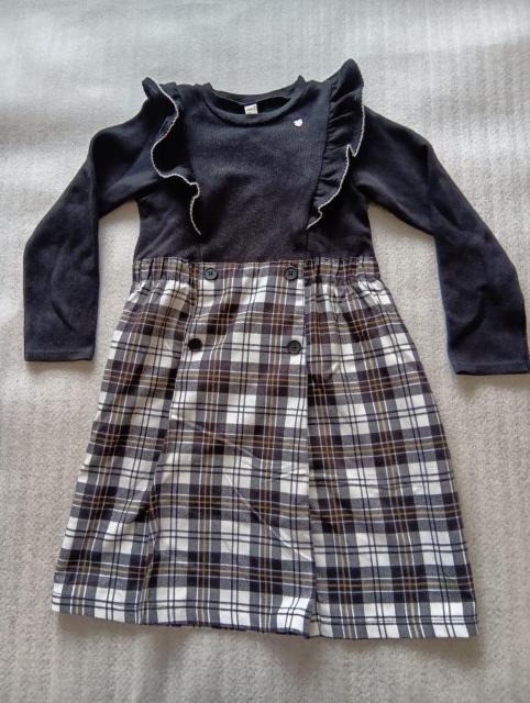 ☆ apres les cours ☆ ワンピース ☆ 冬、春先物 ☆ 130サイズ ☆ 女の子用 < キッズ/ベビー ☆ apres les cours ☆ ワンピース ☆ 冬、春先物 ☆ 130サイズ ☆ 女の子用 < キッズ/ベビーの