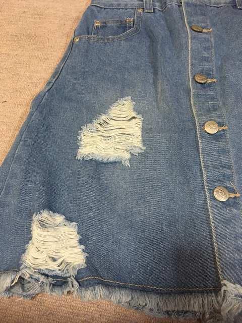 アズノゥアズピンキー*ダメージデニムスカ*F、一度着用 < ブランド  アズノゥアズピンキー*ダメージデニムスカ*F、一度着用 < ブランドの