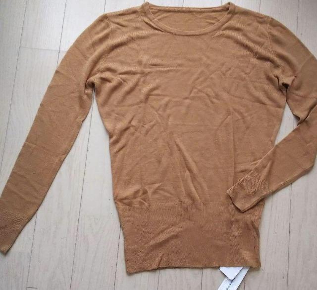 M★essence dignity★スヌードつきニット★ベージュ★新品 < 女性ファッション  M★essence dignity★スヌードつきニット★ベージュ★新品 < 女性ファッションの