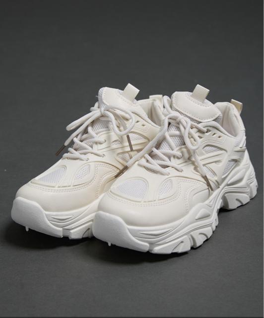 定価5,390円【新品】ダッドスニーカー 厚底スニーカー●アイボリー 38●韓国ファッション ダッドシューズ < 女性ファッション  定価5,390円【新品】ダッドスニーカー 厚底スニーカー●アイボリー 38●韓国ファッション ダッドシューズ  < 女性ファッションの