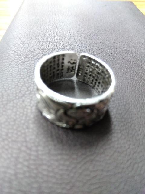 �V�i�A���g�p�i�@�Ń����O�@�t���[�T�C�Y �� �j���A�N�Z�T���[/���v�� 