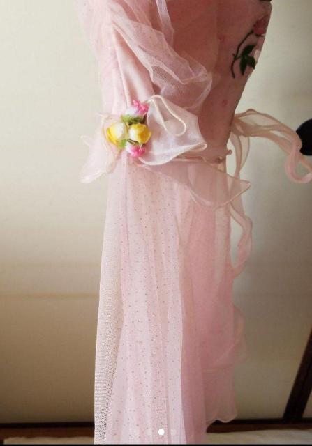 1st FUTABA YOKO PRODUCE 豪華ロングドレス レース 刺繍 ピンク キャバ嬢 パーティー 発表会 激安 M < 女性ファッション  1st FUTABA YOKO PRODUCE 豪華ロングドレス レース 刺繍 ピンク キャバ嬢 パーティー 発表会 激安 M < 女性ファッションの