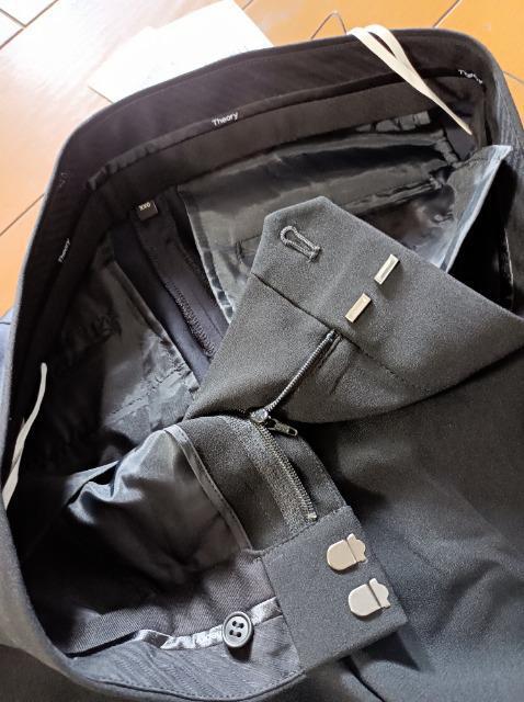 Theory★新品タグ付き★定価3万超え★美脚足長パンツ★綺麗素敵カッコイイ★お得にどーぞ★送料サービス★ < 女性ファッション  Theory★新品タグ付き★定価3万超え★美脚足長パンツ★綺麗素敵カッコイイ★お得にどーぞ★送料サービス★ < 女性ファッションの