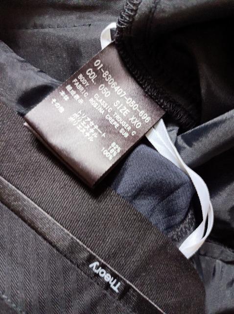 Theory★新品タグ付き★定価3万超え★美脚足長パンツ★綺麗素敵カッコイイ★お得にどーぞ★送料サービス★ < 女性ファッション  Theory★新品タグ付き★定価3万超え★美脚足長パンツ★綺麗素敵カッコイイ★お得にどーぞ★送料サービス★ < 女性ファッションの