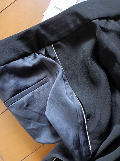 Theory★新品タグ付き★定価3万超え★美脚足長パンツ★綺麗素敵カッコイイ★お得にどーぞ★送料サービス★ < 女性ファッション  Theory★新品タグ付き★定価3万超え★美脚足長パンツ★綺麗素敵カッコイイ★お得にどーぞ★送料サービス★ < 女性ファッションの