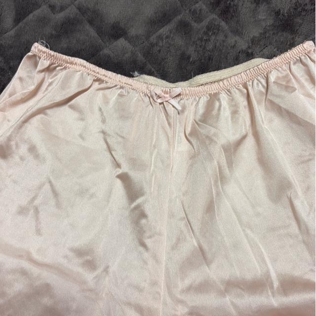 タンス整理品 衣類 おまとめOK ホームクリーニング済み フレアパンツ ピンク Lサイズ < 女性ファッション  タンス整理品 衣類 おまとめOK ホームクリーニング済み フレアパンツ ピンク Lサイズ < 女性ファッションの