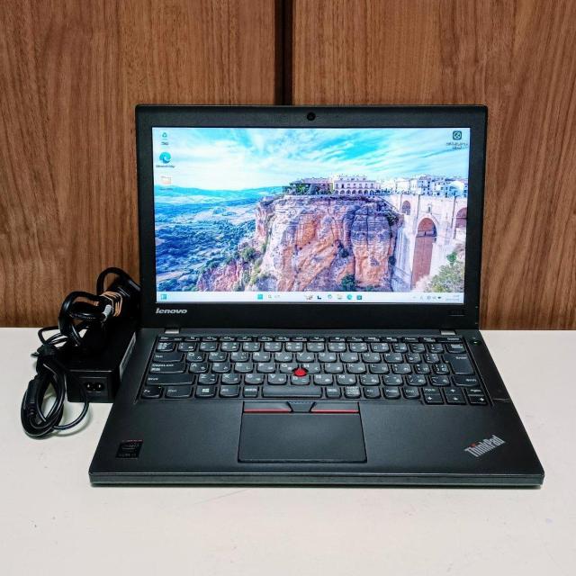 Lenovo ThinkPad Corei5 ������8GB SSD256GB Web�J���� Windows11 Office �� PC�{��/���Ӌ@��� 
