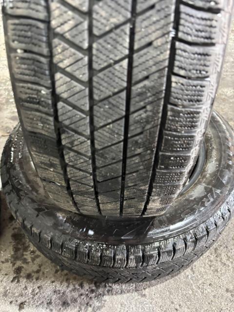 �u���a�X�g���� VRX3 �X�^�b�h���X�^�C�� 4�{�Z�b�g 2021�N���� �o���R�@185/60/15 �� ������/�o�C�N