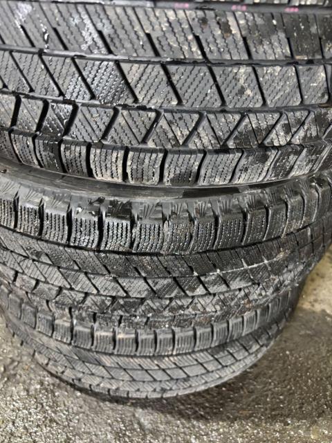 �u���a�X�g���� VRX3 �X�^�b�h���X�^�C�� 4�{�Z�b�g 2021�N���� �o���R�@185/60/15 �� ������/�o�C�N