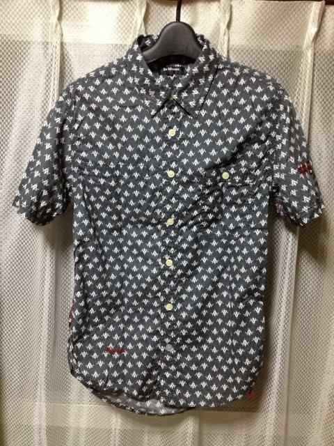 インブルーム 刺繍 総柄 ワーク 半袖シャツ S〜Mサイズ38 黒 グレー ユーズド加工 < 男性ファッション  インブルーム 刺繍 総柄 ワーク 半袖シャツ S〜Mサイズ38 黒 グレー ユーズド加工  < 男性ファッションの