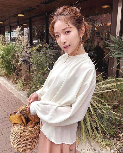 MICOAMERI☆バルーントップス☆ホワイト☆超美品 < ブランド MICOAMERI☆バルーントップス☆ホワイト☆超美品 < ブランドの