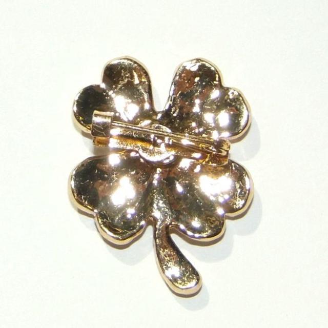 四葉のクローバー クローバー バッジ ブローチ ラペルピン ピンバッジ ラインストーン 金色 < 女性アクセサリー/時計  四葉のクローバー クローバー バッジ ブローチ ラペルピン ピンバッジ ラインストーン 金色 < 女性アクセサリー/時計の