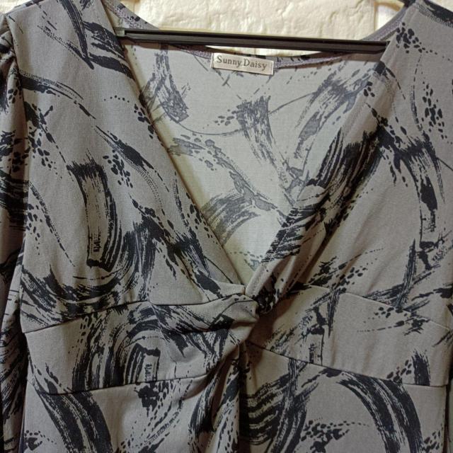 USED★ベルスリーブ墨書き風柄チュニック/L < 女性ファッション  USED★ベルスリーブ墨書き風柄チュニック/L < 女性ファッションの