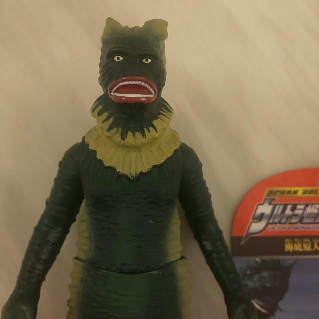 ウルトラ怪獣500 ラゴン ライブサイン付 < ホビー  ウルトラ怪獣500 ラゴン ライブサイン付 < ホビーの