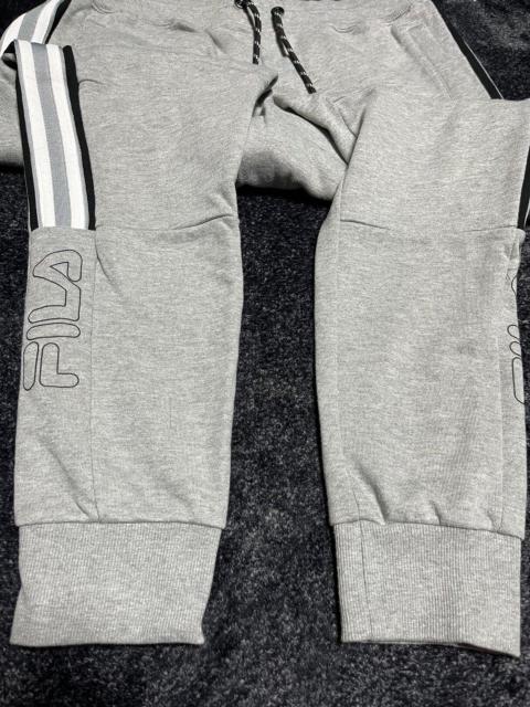 FILAXEGbg㉺SET(^^)  jt@bV 