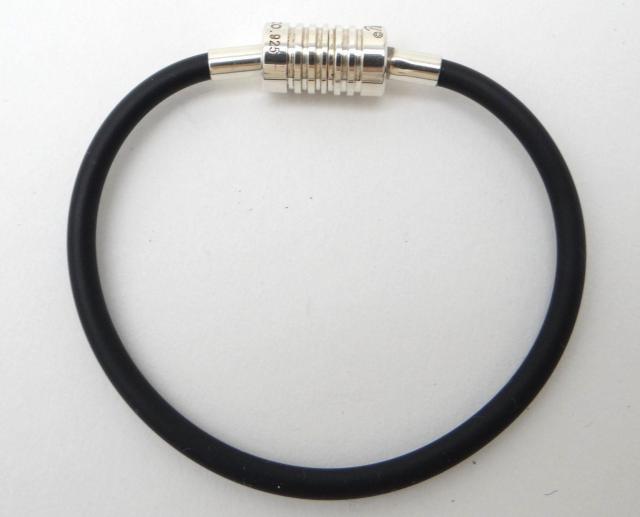 TIFFANY&CO. ティファニー パロマ・ピカソ サーファー ラバーブレスレット 14.5cm SV925<USED>送料無料 < ブランド TIFFANY&CO. ティファニー パロマ・ピカソ サーファー ラバーブレスレット 14.5cm SV925<USED>送料無料 < ブランドの